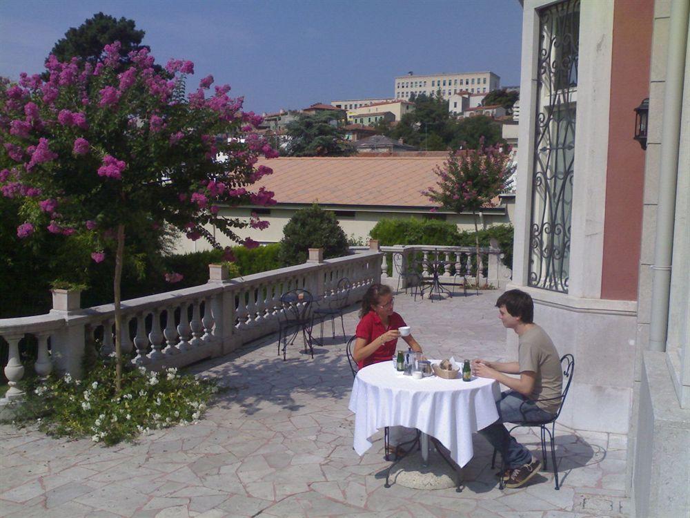 Villa Bottacin ตรีเอสเต ภายนอก รูปภาพ